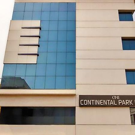 Готель Continental Park Віджаявада Екстер'єр фото